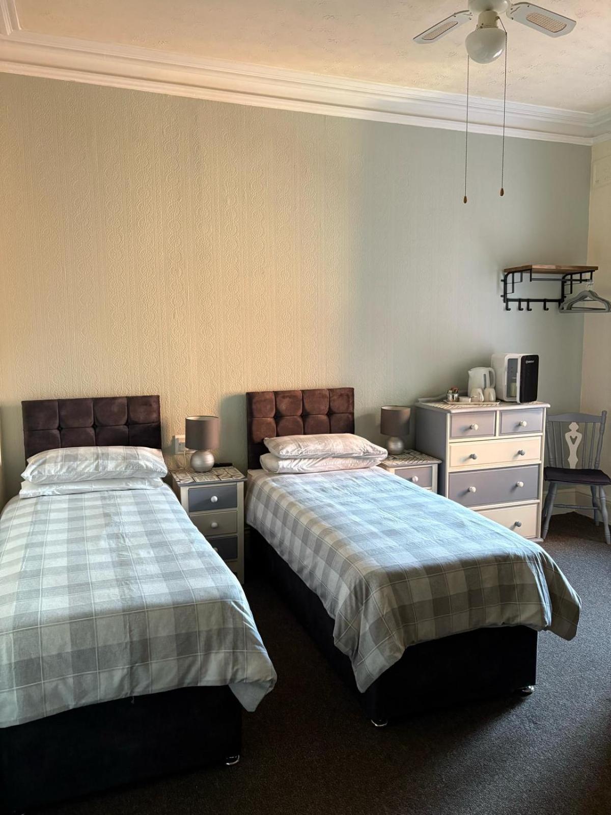The Laurels Hotel Скегнесс Экстерьер фото